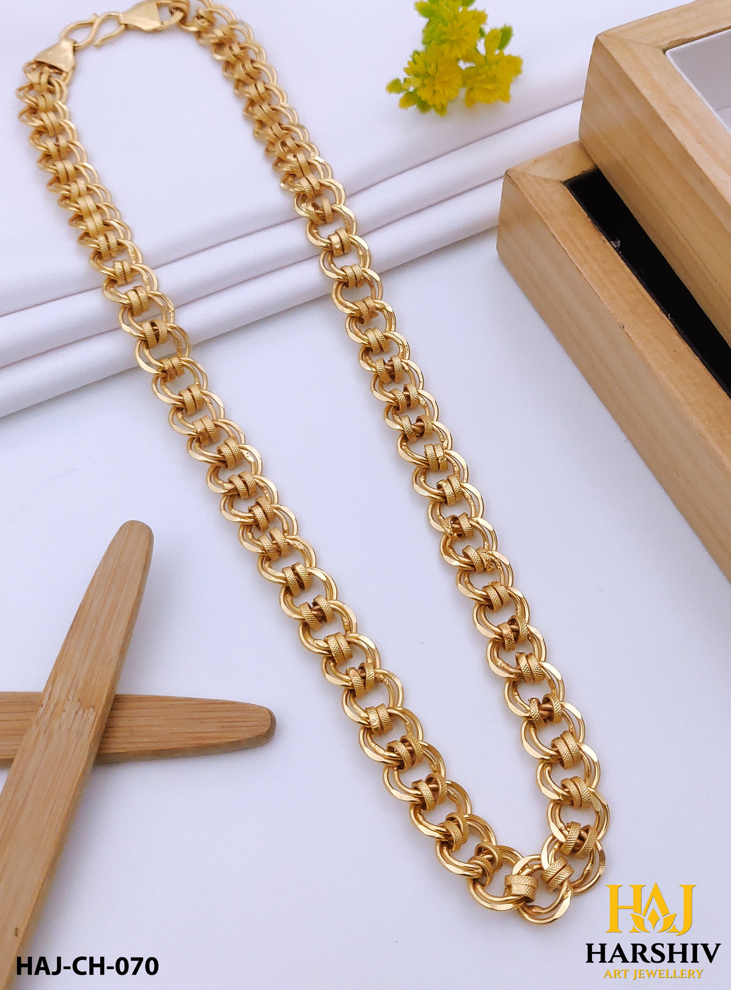 New Classical Gold Finish 2 Kadi Chain with support design chain for Men.(CH-70)